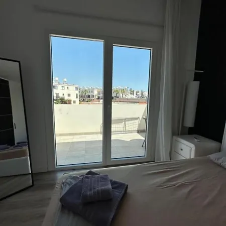 H&o Boulevard Breeze Apartment! *