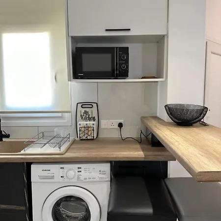 H&o Boulevard Breeze Apartment!