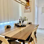 H&o Boulevard Breeze Apartment! Paphos