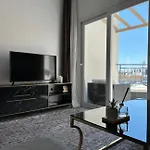 H&o Boulevard Breeze Apartment! Paphos