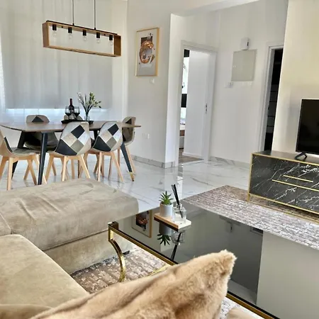 H&o Boulevard Breeze Apartment! Apartmán *